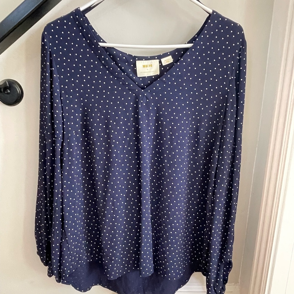 Cute blouse- gently worn